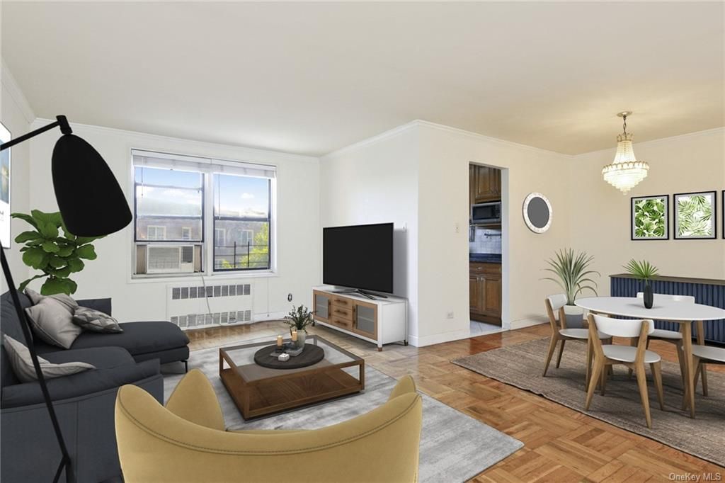 4 Bed 2 Bath Property, New York • 1,600 Sq Ft