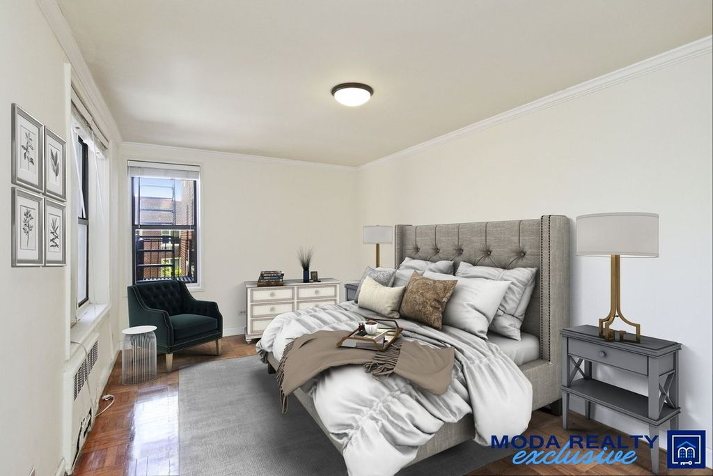 4 Bed 2 Bath Property, New York • 1,600 Sq Ft