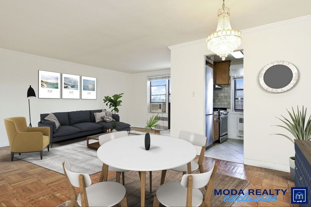4 Bed 2 Bath Property, New York • 1,600 Sq Ft